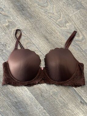 Brown Victoria’s Secret Bra 34DD